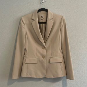Women’s Tan Blazer - slim fit - Anne Klein - super soft!